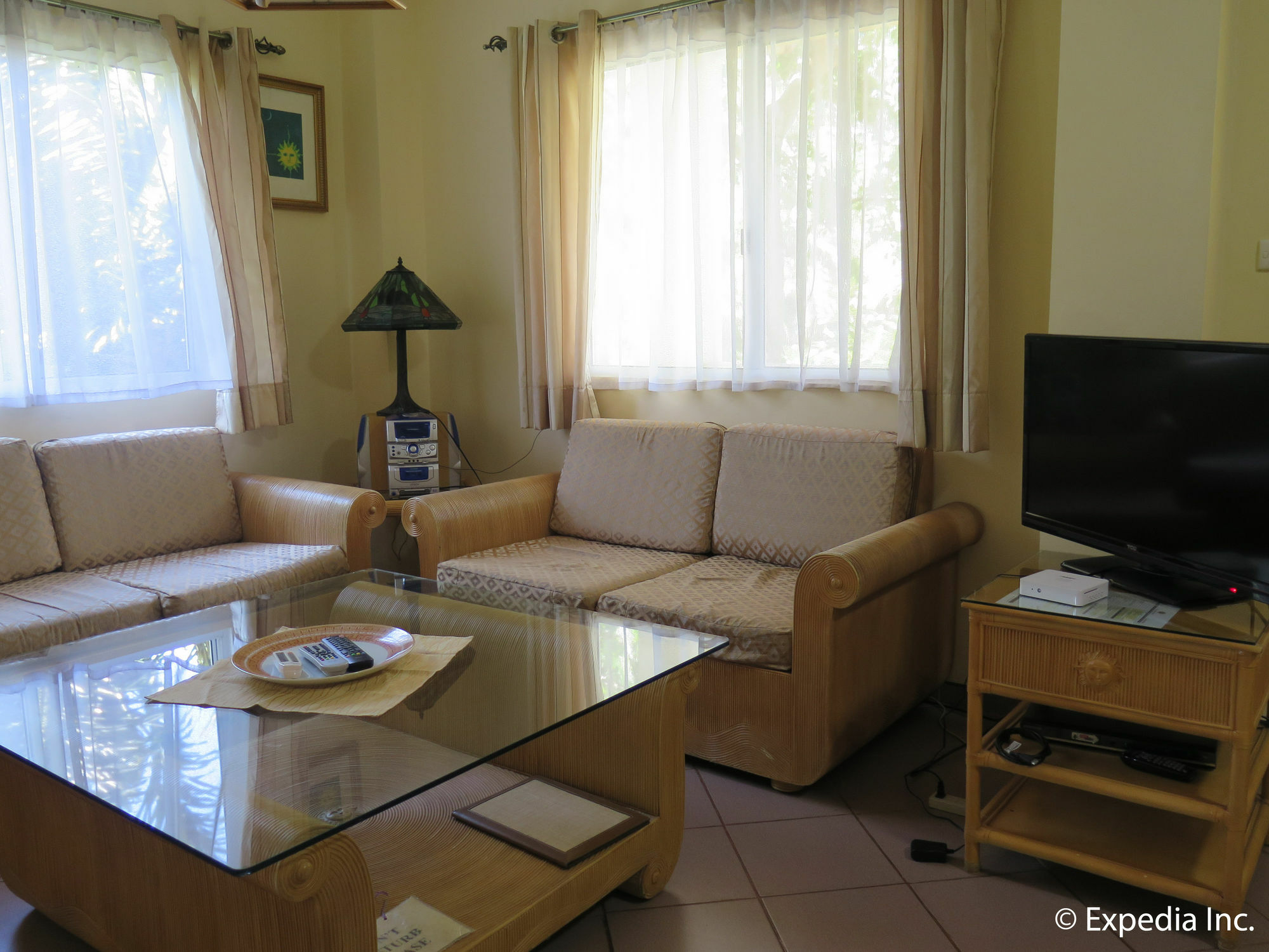 Sun Apartelle Panglao Exterior photo